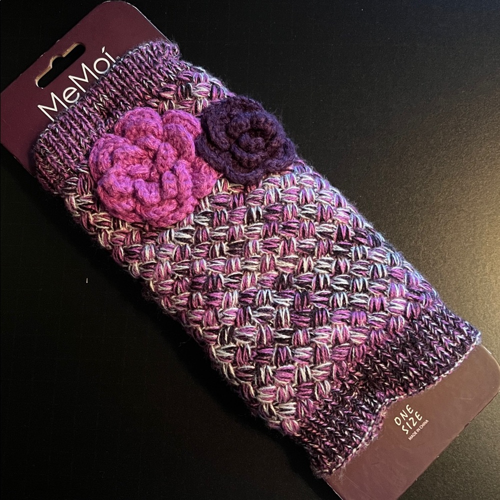 Me Moi “weaved legwarmer” w/crocheted flowers / boot toppers - NWT